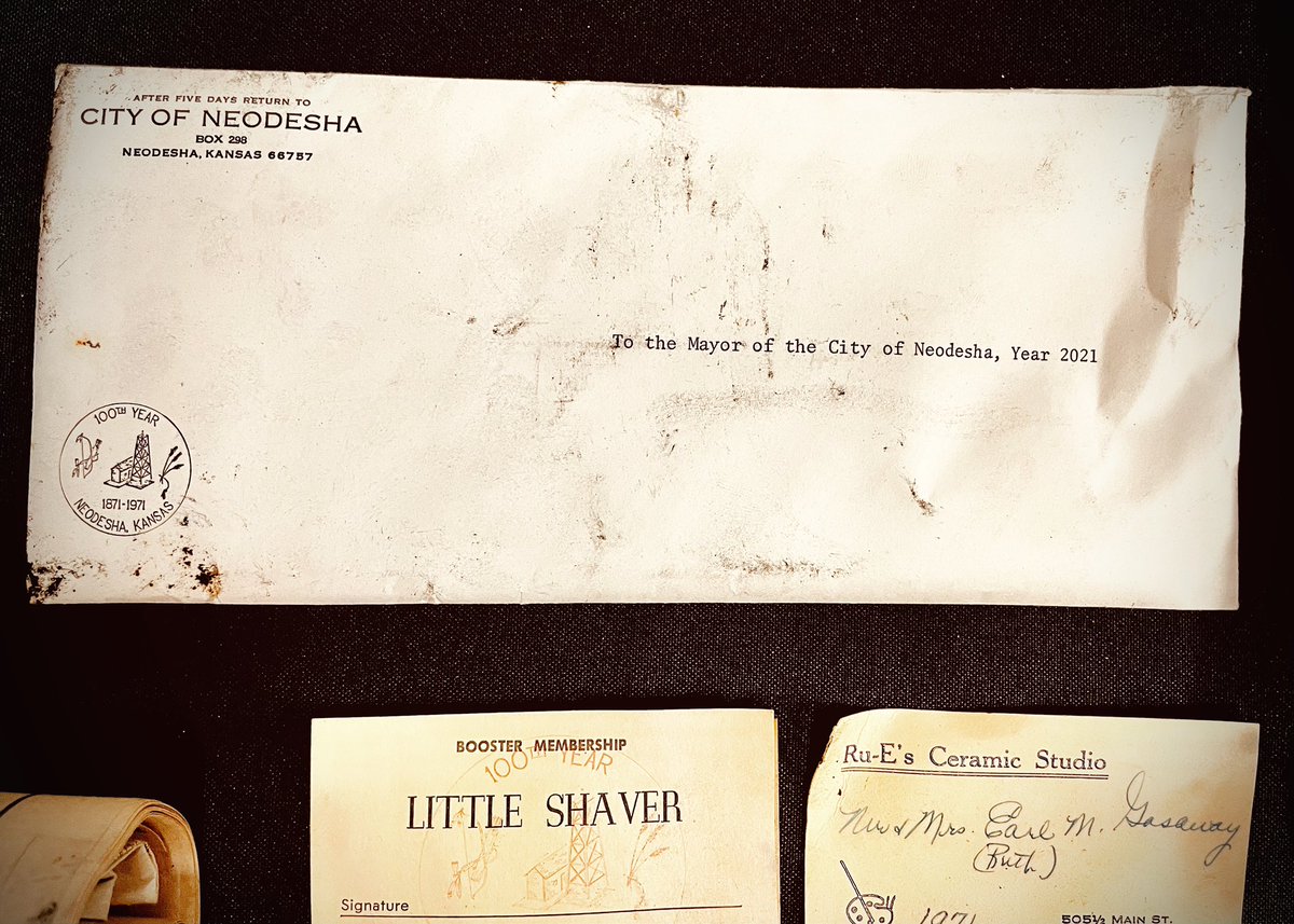 devintjohnson's tweet photo. As we continue to celebrate 150 years of our great community; today we opened a time capsule buried in 1971. One particular artifact caught my eye. #TimeCapsule #Neodesha #150th #Sesquicentennial #History https://t.co/1Pyrz2vMbh
