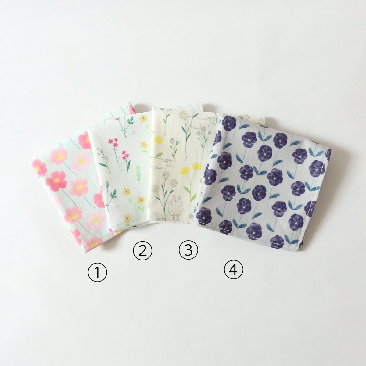 shocots_'s tweet image. フォロー&amp;amp;RTしてくださった2名様に、新商品のコットンハンカチ1枚ずつお渡ししたいと思います💕

①〜④の中でご希望の柄がございましたらこちらのツイートにコメントでお教えください✨
コメントいただいた番号の柄をお渡しさせていただきます♪

↓詳しくは下記に続きますのでご確認くださいませ。