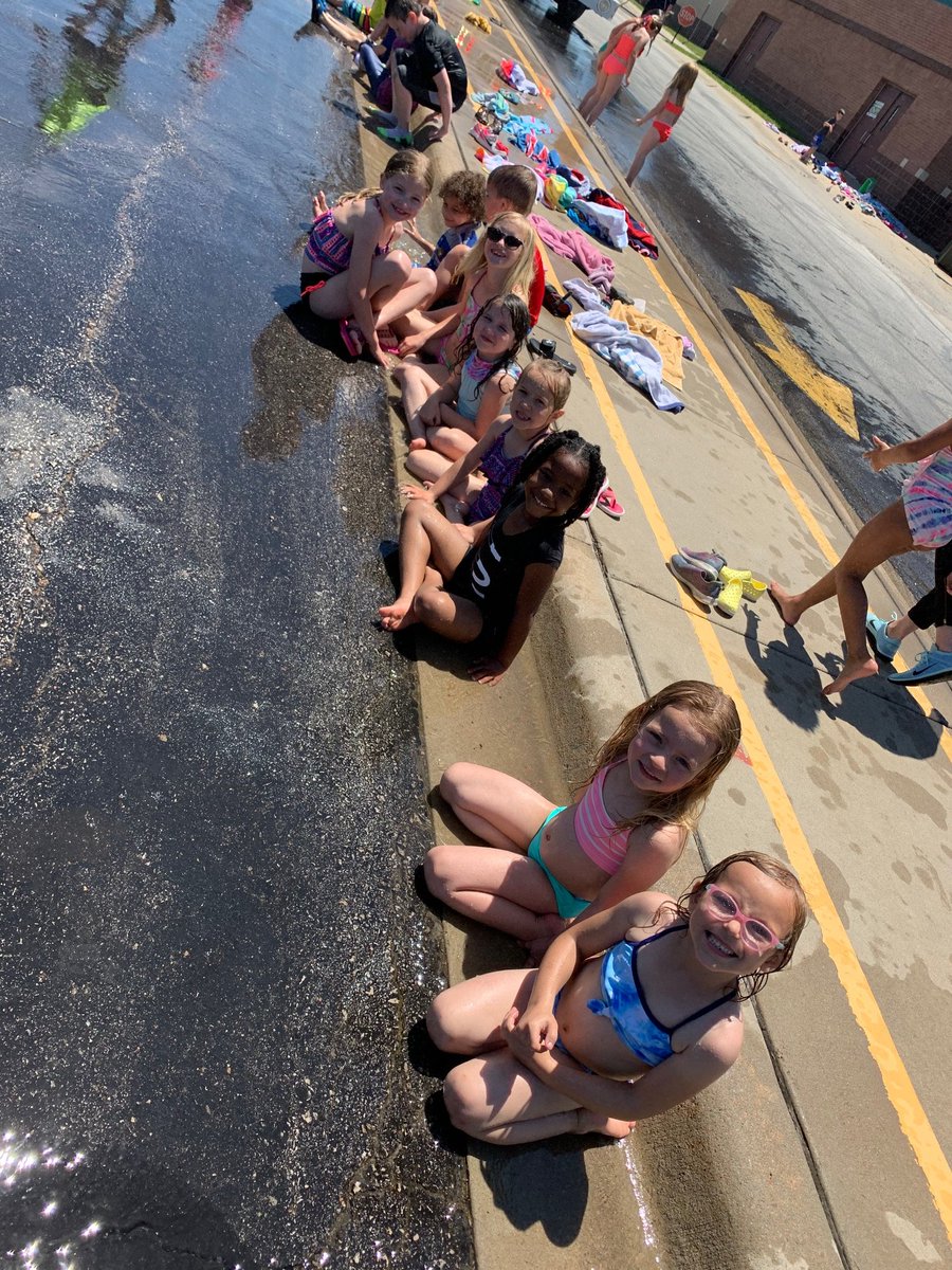 Deborah Ricker tweet media