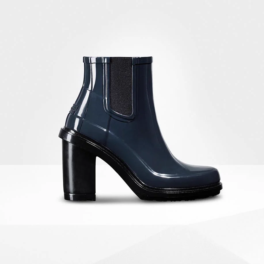 貴重なレインブーツ？HUNTERのヒールブーツが雨の日にピッタリ！