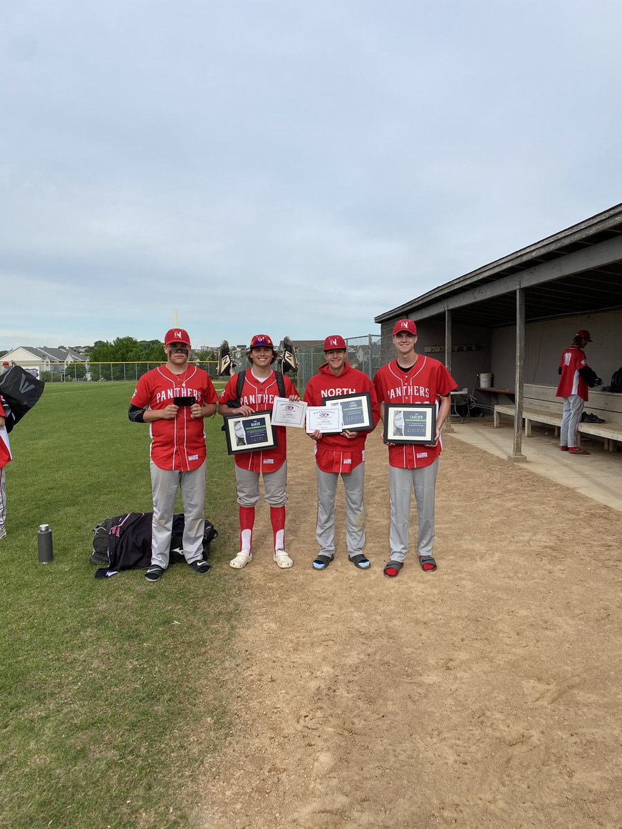 Barstool_LNHS's tweet photo. Boys baseball team ending the regular season with a very intense scrimmage and some great awards. All of these awards except 1 was earned by the player😳 https://t.co/ml7e0R2JYV