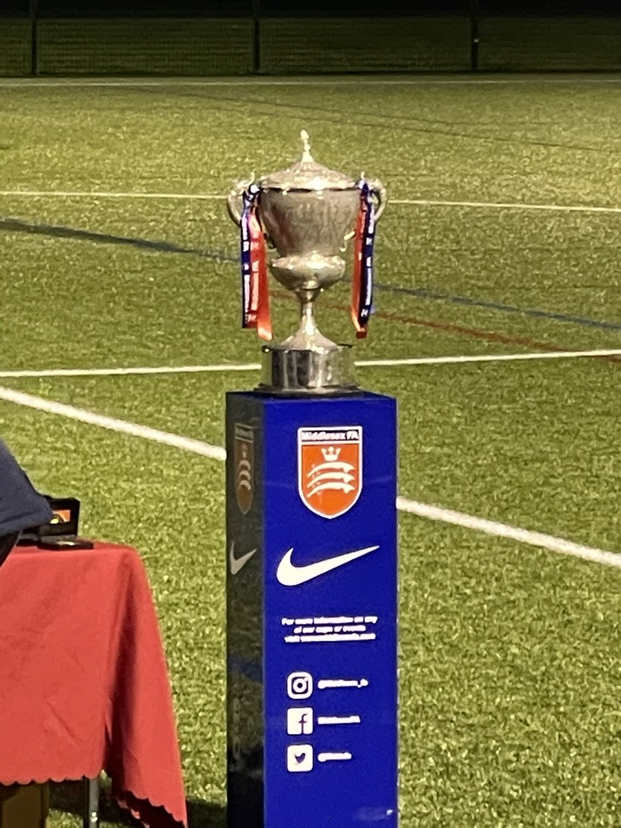 StPanteleimonFC's tweet photo. Saints win @middxfa Premier Cup 

@KE_BoroFC 1 @StPanteleimonFC 3 

#SaintsTogetherStrong 🏆 https://t.co/AgoufiFJGq