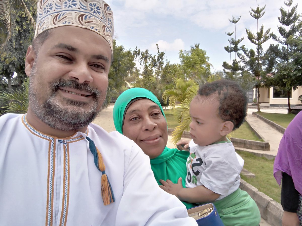 IbnOmar14's tweet photo. Family https://t.co/MoeZ0BKrWz