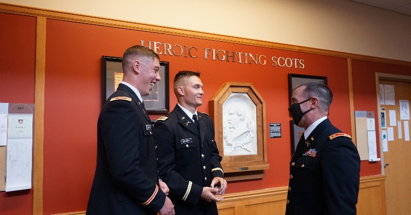 Monmouth College tweet media