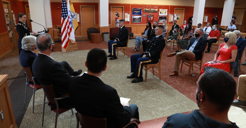 Monmouth College tweet media