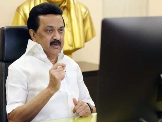 VanniArasu_VCK's tweet photo. #கொரானாவை விரட்ட தமிழகஅரசு எடுக்கும் அத்தனை முயற்சிகளும் பாராட்டுக்குரியது:மக்களின் நம்பிக்கையை பெற்றுவருகிறார் முதல்வர் @mkstalin.

முழுமையாக கொரானா தொற்றை விரட்ட மருத்துவமனைகளில் 
அசைவ சூப்கள் கொடுப்பது நல்லது. குறிப்பாக #மாட்டிறைச்சி கொடுத்தால் நோய் எதிர்ப்பு சக்தி பெருகும். https://t.co/kyp7W3xDqy