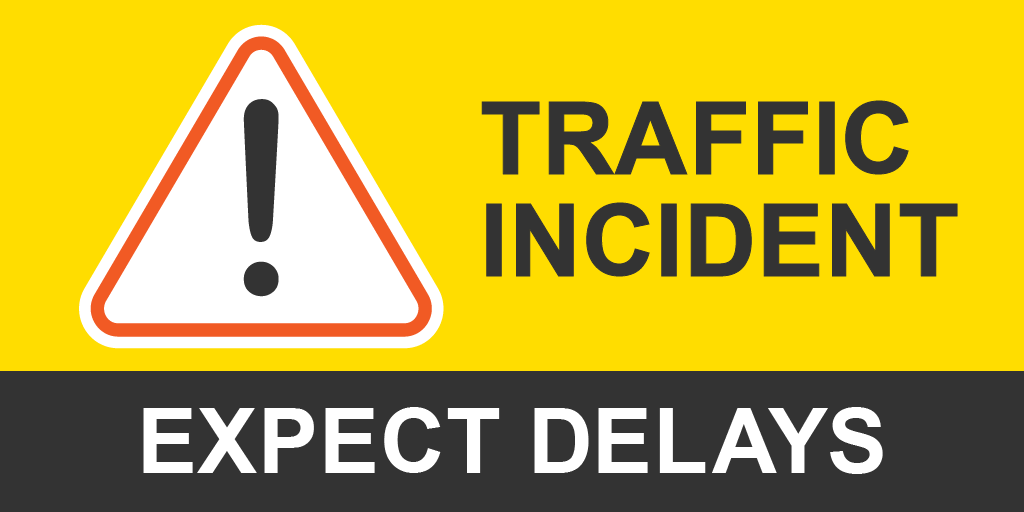 QLDTrafficMetro's tweet photo. Crash right lane blocked southbound at Logan Road, on the Pacific MWY.  Expect delays. Proceed with caution. #SlackCreeks #bnetraffic https://t.co/tAFhGXXm9t