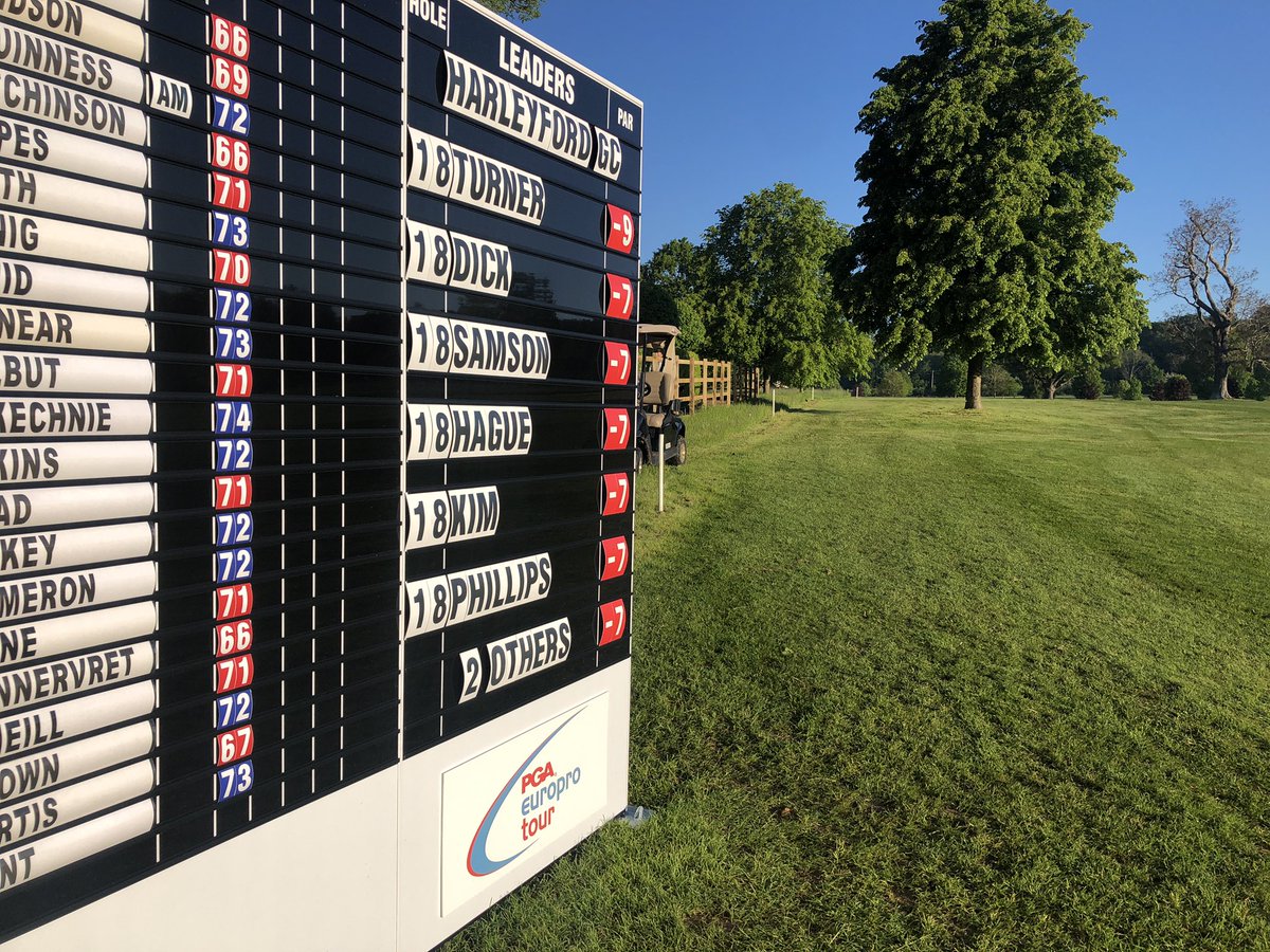 Good morning from a resplendent @harleyfordgolf where it’s the second day of The IFX Championship ☀️ Calm start which should add to the heavy scoring we witnessed yesterday 💪