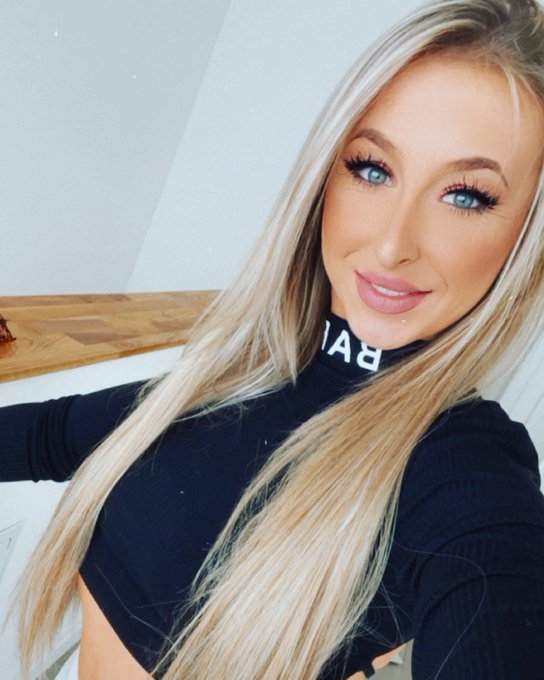 W&uuml;nsche dir einen sch&ouml;nen Donnerstag :) https://t.co/OBT8GCmZeW<a href="/tag/xhamster"class="tags"><span>#xhamster</span></a>