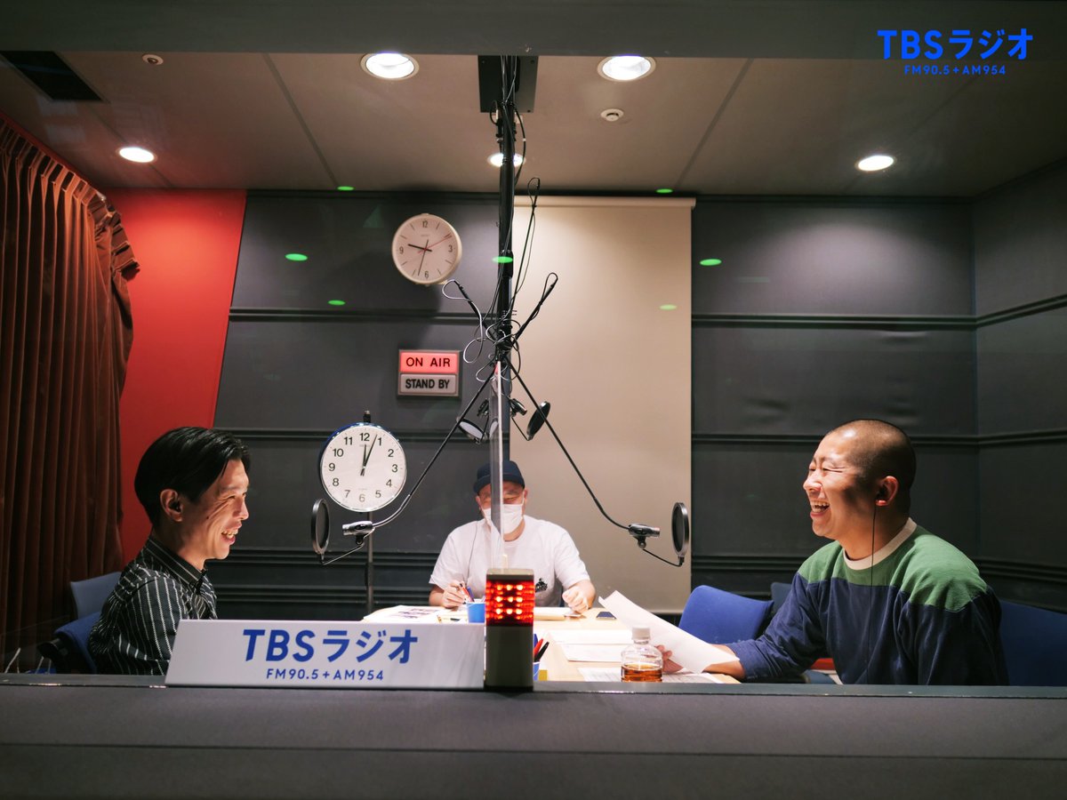 tbsr_ht's tweet photo. このあと深夜0時から
TBSラジオ
『 #ハライチのターン 』

radikoで聴くにはコチラから↓
https://t.co/XH733WOjRj https://t.co/b4CkjxU1AK
