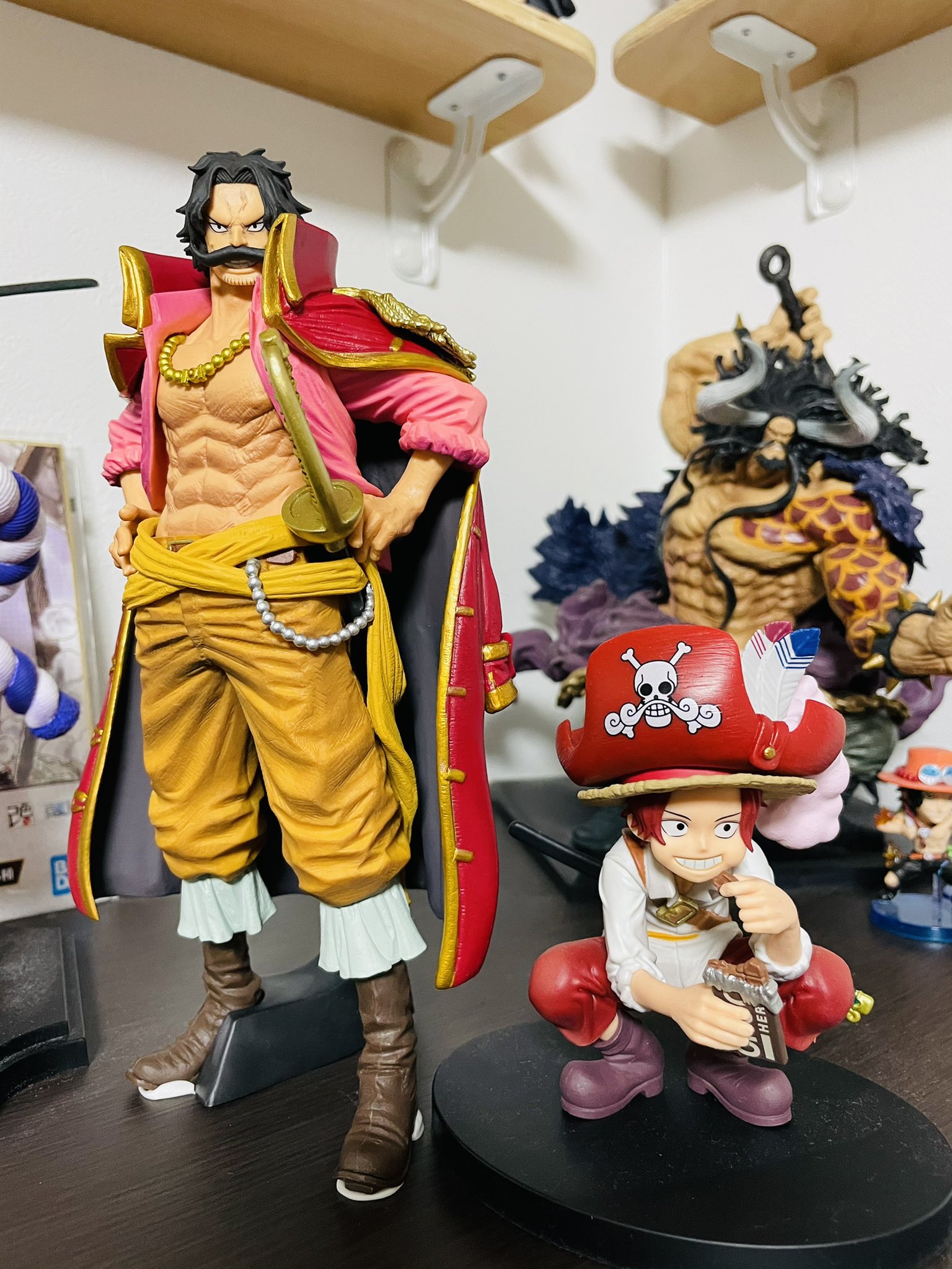 【超ポイント祭?期間限定】 ワンピース 8体 シャンクス キングオブアーティスト フィギュア コミック・アニメ