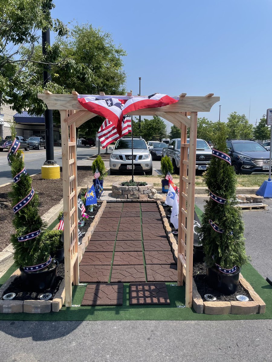 Built by a Marine In memory of those that never returned home. Thank you Sgt Novak for all that you do!! @LauraG813R1 <a href="/BenitoKomadina/">Benito.Komadina@Lowes</a> <a href="/BlueBoxR1/">@BlueBoxR1</a>