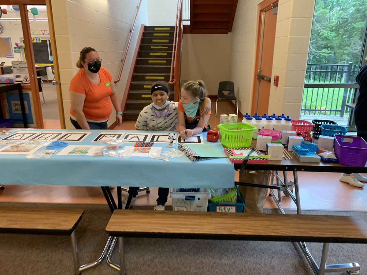 Devon Cromley tweet media