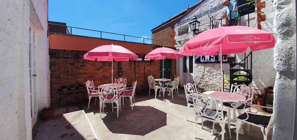 Finally!! The sun is shining and we can make the most of our courtyard! Let's hope it stays! #fishandchips #familybusiness #awardwinning #glastonburyfishandchips