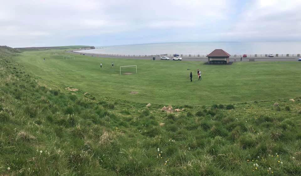 STREET SPORTS Drop In Football session running today at Victoria Park, Arbroath 3-4pm - Come along and enjoy the nice weather! @JCPinNorthScot @TaysideSDS @DYW_DA
