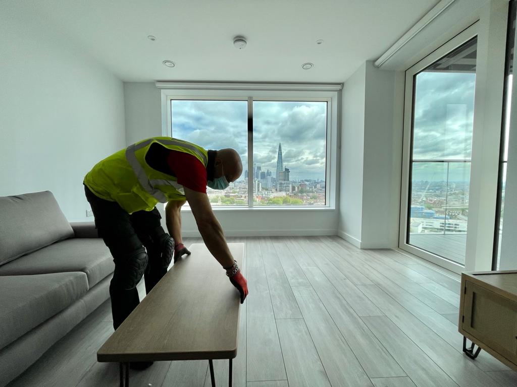 Room with a view anyone? We're installing at a stunning London location today!
#apartmentliving #rentfurniture #furniturerental #london