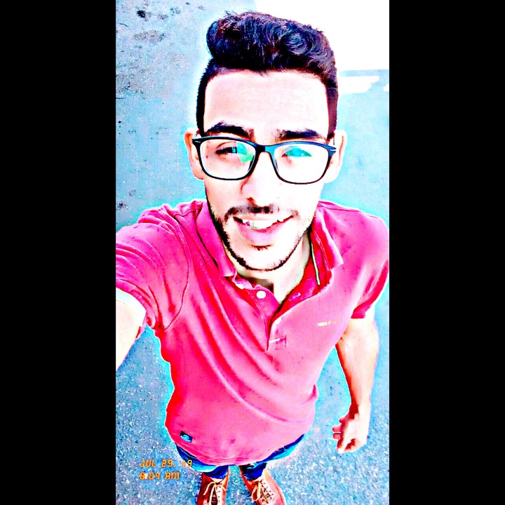 #NewProfilePic
الجامدين إلى زى مش بيحطو كابشن 🔥