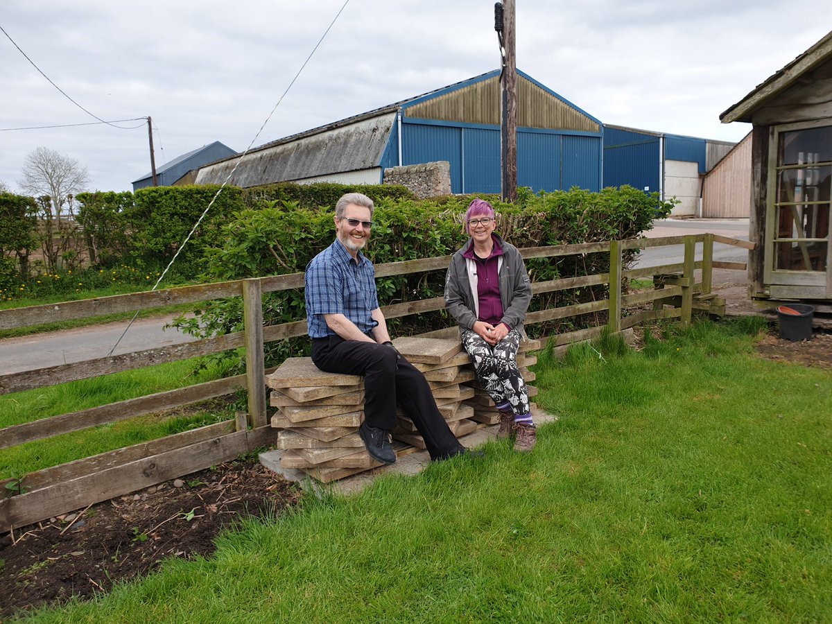 HorseTimeorguk's tweet photo. Tea Shed Update

This week we have had some more fantastic donations arrive! North Berwick High School’s Nick Parker has provided us with paving slabs https://t.co/WD6Jsepyfl