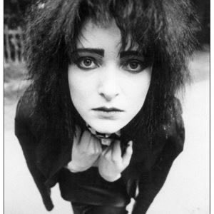 Happy 64th birthday to the wonderful Siouxsie Sioux. 