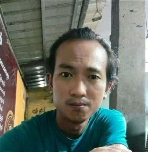 nslwin's tweet photo. PYINMANA, Naypyidaw:

KO SITHU &amp; MAUNG WAIYAN MYO were abducted by SAC Terrorist Group near BHES (2) on May 26 at 9:45pm. MAUNG WAI YAN MYO is 15-years-old, a Grade 9th student. They were taken to Pyinmana police station.

#May27Coup #WhatsHappeningInMyanmar #MilkTeaAlliance https://t.co/zx5cubw5H5