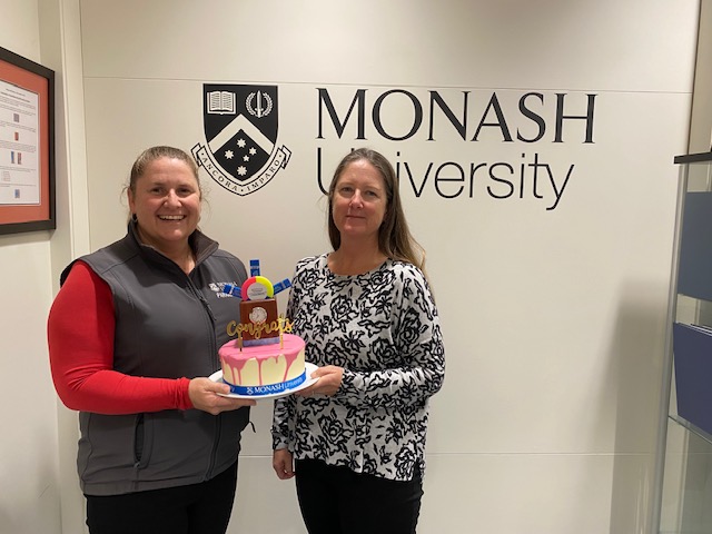 monash_para's tweet photo. Huge congratulations to Dr Kelly Bowles and Dr Linda Ross on their recent promotion to Associate Professor 👏😀👏 Their respective promotions have been based on sustained excellence in teaching, research and leadership in paramedicine @MonashUni @Monash_FMNHS @SPAHCMonash https://t.co/spjMh7e1LJ