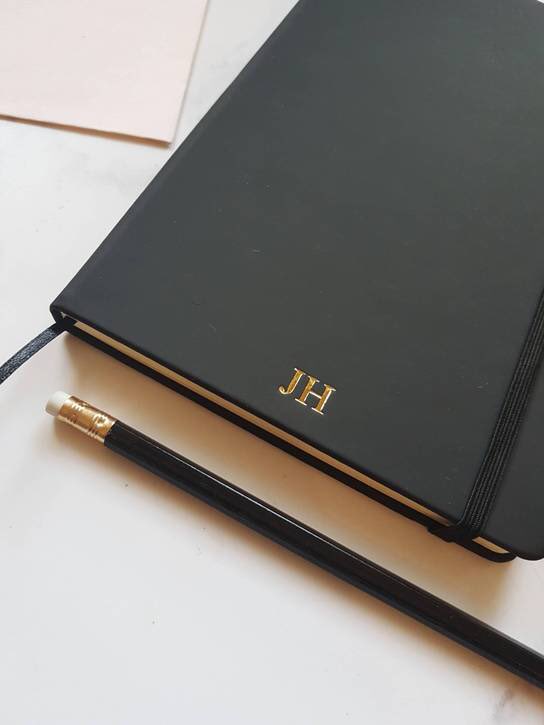 We’re getting a lot of customers looking for Thank You Teacher gifts🍎and Father’s Day gifts🦸🏾‍♂️🦸🏼‍♂️so a lot of attention is on our personalised range right now, like this monogrammed journal from <a href="/NightNavy_/">NightNavy</a> ✨✨ #NotebookLove #FathersDay #ThankYouTeacher notebooklove.com/products/a5-pe…