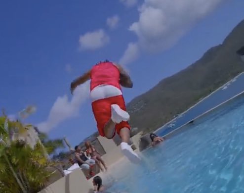 3 pic. Moneybagg yo has a juicy fat ass bro ? I want this nigga to suffocate my face wit them cheeks