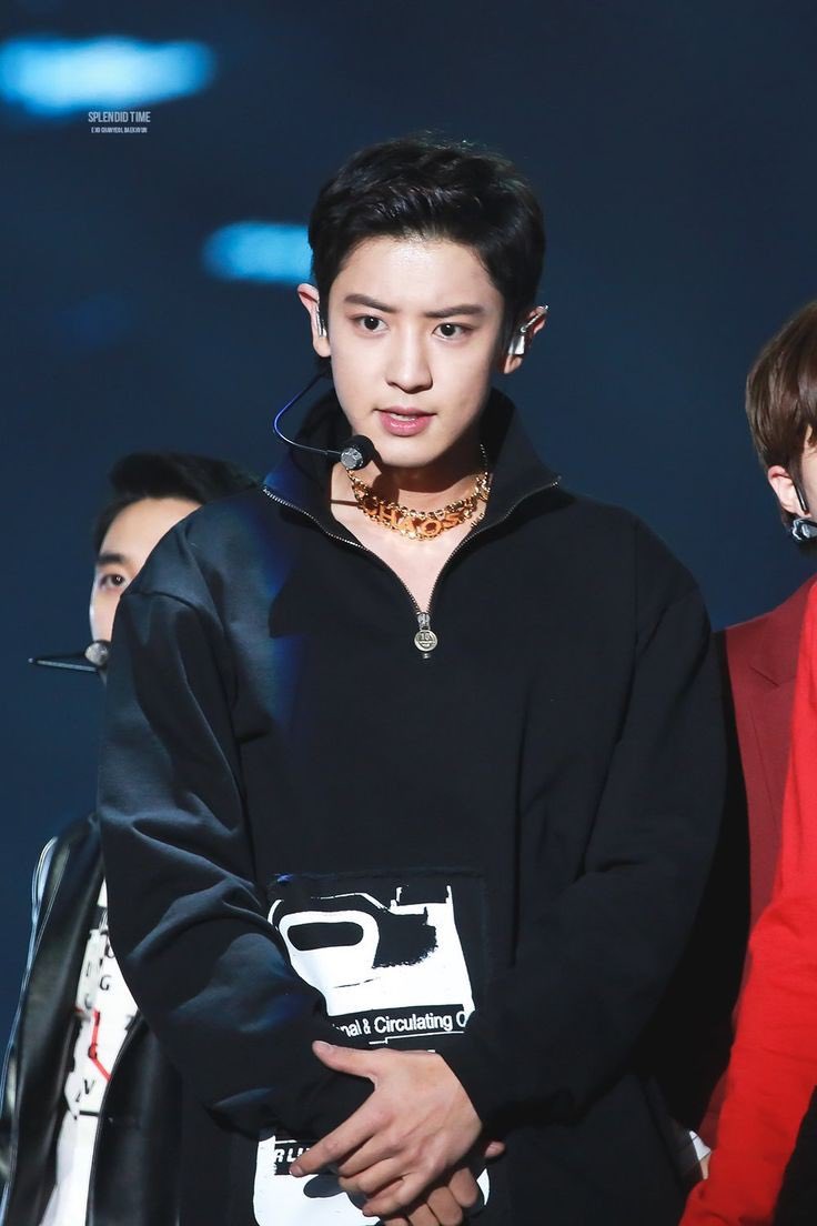 iconickpopfits's tweet photo. 328 . Chanyeol EXO - SBS Gayo Daejun 2018 : https://t.co/EtkZxHVQ4V