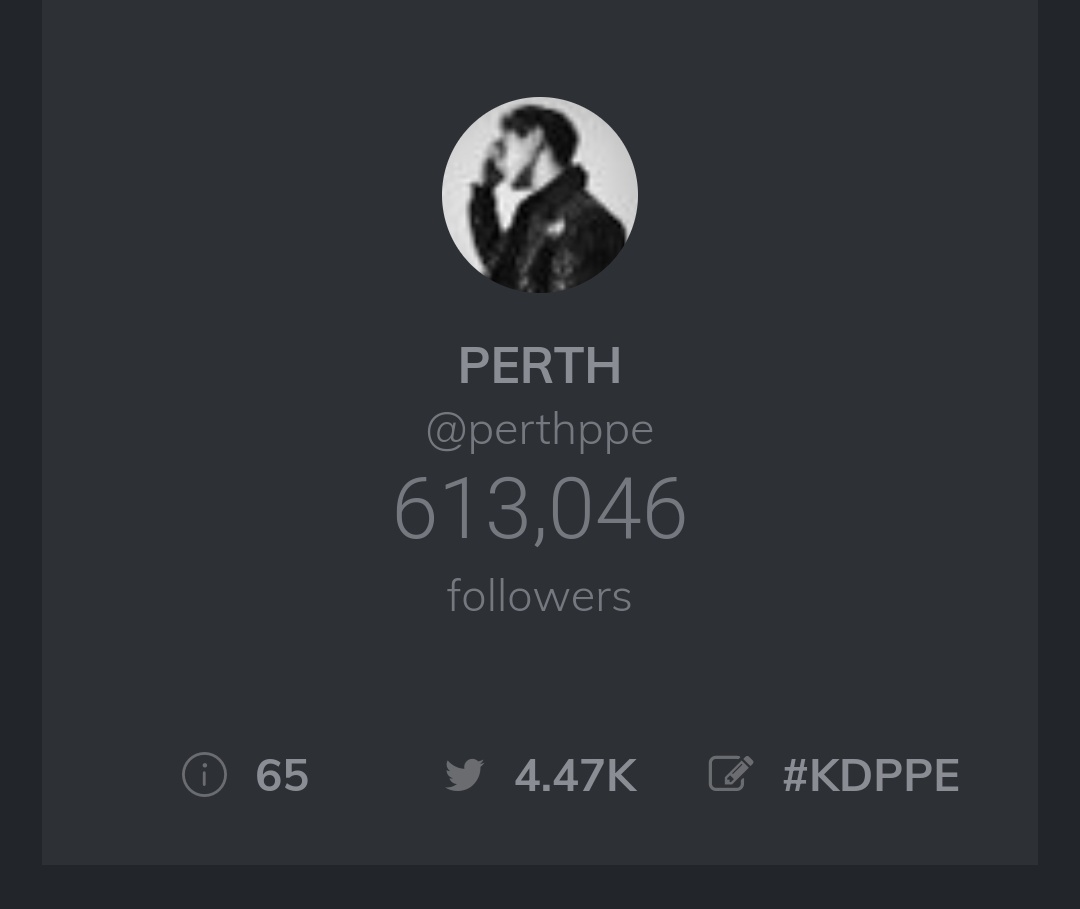MAYPPE65640849's tweet photo. This afternoon, followers increase again....

613K followers now on Twitter....👏👏👏

Rapidly increase....😊

Very cheerful for you....🐯🖤.....

Always love you my baby....🤟 https://t.co/ZhcaOBwJns