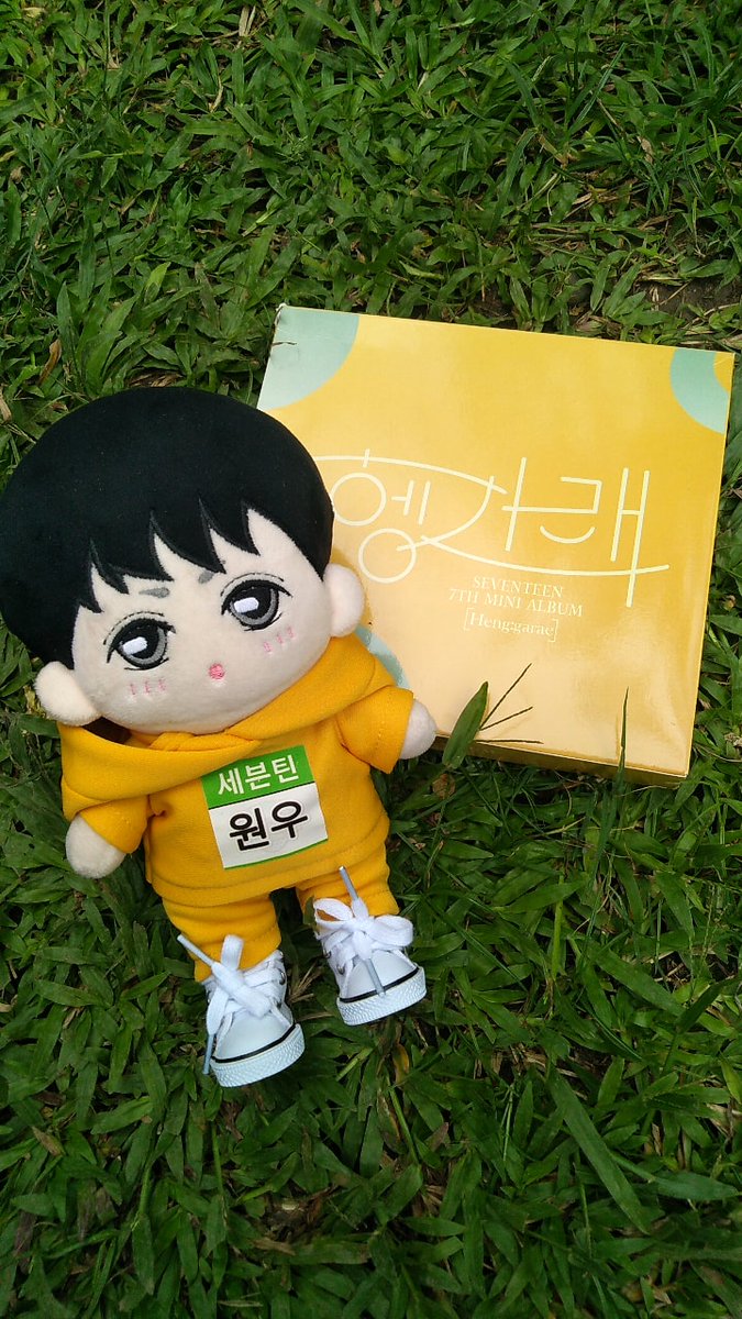 kwoniematopia's tweet photo. IC-WTS-LFB

ON-HAND and can be ship immediately

🔖 Official CBV1 can connect to the app P1300 (with minor dents dm me for pics) negotiable

🔖 DK Digipack FREE CC,and Minicard P300

🔖 20cm doll, that u can see in the pic. Dm if you are interested and for clarifications. ++ https://t.co/qB6Kv2vXvw