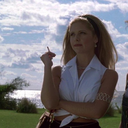 mxvies's tweet image. sarah michelle gellar as helen shivers - i know what you did last summer (1997)