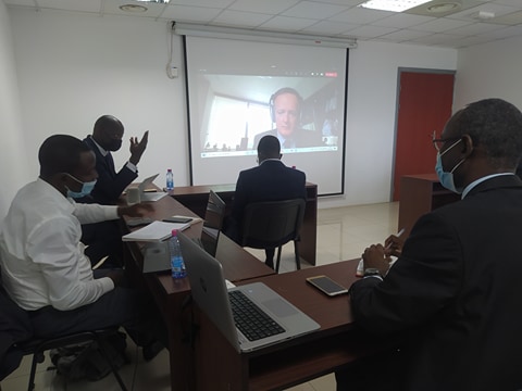 🚀#Togo Démarrage de l’Assistance Technique à l’ @ArmpTogo :  premier atelier sur la #professionnalisation de la passation des #marchéspublics, animé en présentiel et à distance par nos experts
LIRE + bit.ly/3fRMf3c