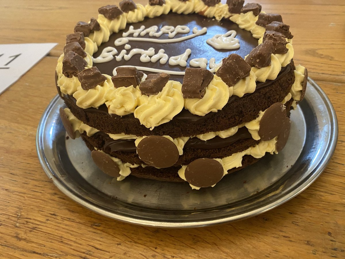 Robertson_Sed's tweet photo. More birthday celebration pictures for Katie and great to have Grace back in house as the girls enjoy waffles together after prep #postprep 🎂🧇🦋⭐️ https://t.co/TJa3Q8bo1A