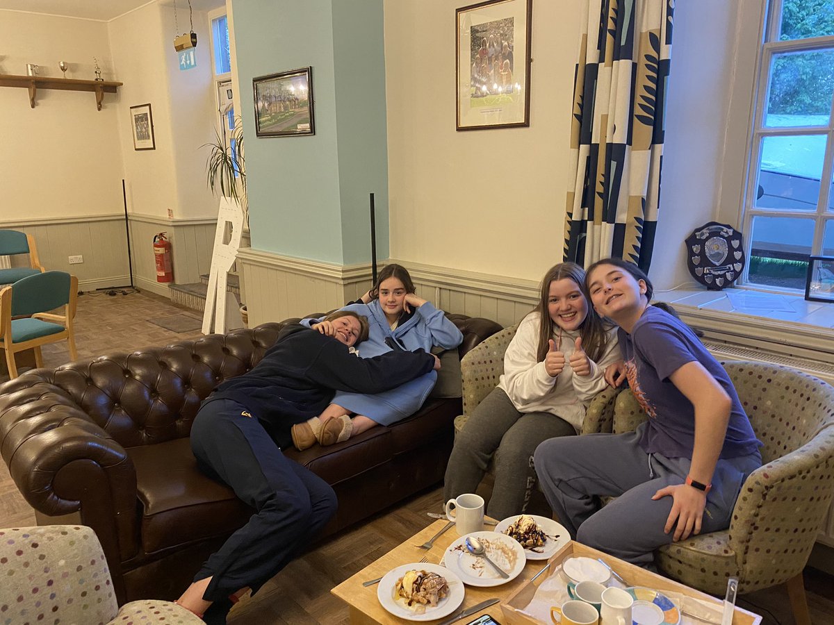 Robertson_Sed's tweet photo. More birthday celebration pictures for Katie and great to have Grace back in house as the girls enjoy waffles together after prep #postprep 🎂🧇🦋⭐️ https://t.co/TJa3Q8bo1A