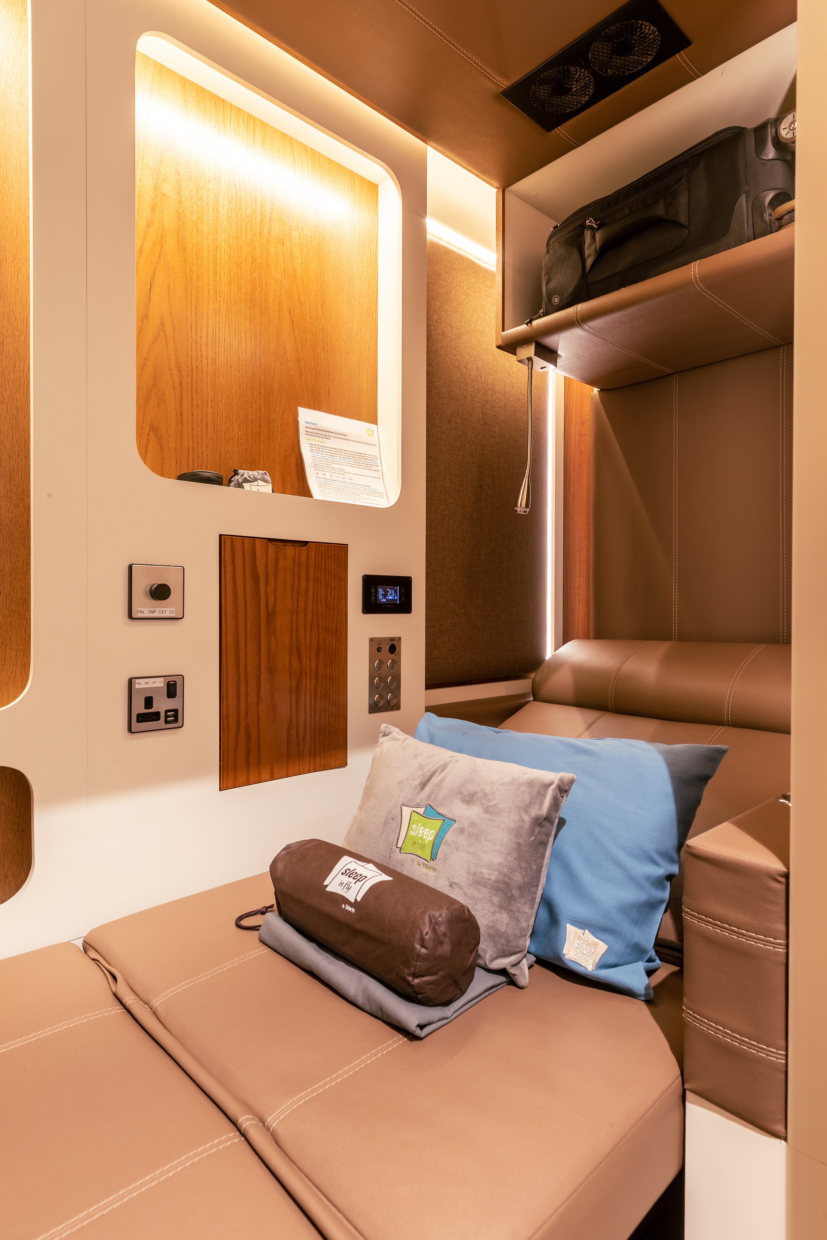 Qatar Airways Enjoy The Sleeping Pods Available At Hiaqatar Sleepnfly Features A Mix Of Flexisuite Pods For Single Travellers Double Cabins For Double Or Single Use As Well As Bunk Cabins
