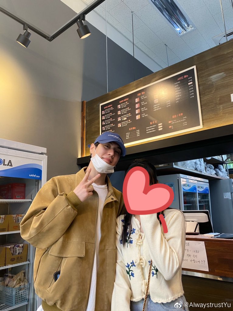 tuanxcoco's tweet photo. OP met Yugyeom at Steak Box today! 

She talked to Yugyeom and Yugyeom said album and song preparation is done, estimated to be released in June.

https://t.co/MHktRSFzdj

#Yugyeom #유겸 @yugyeom
#GOT7 #갓세븐 @GOT7Official https://t.co/9FV9iDHZ0l