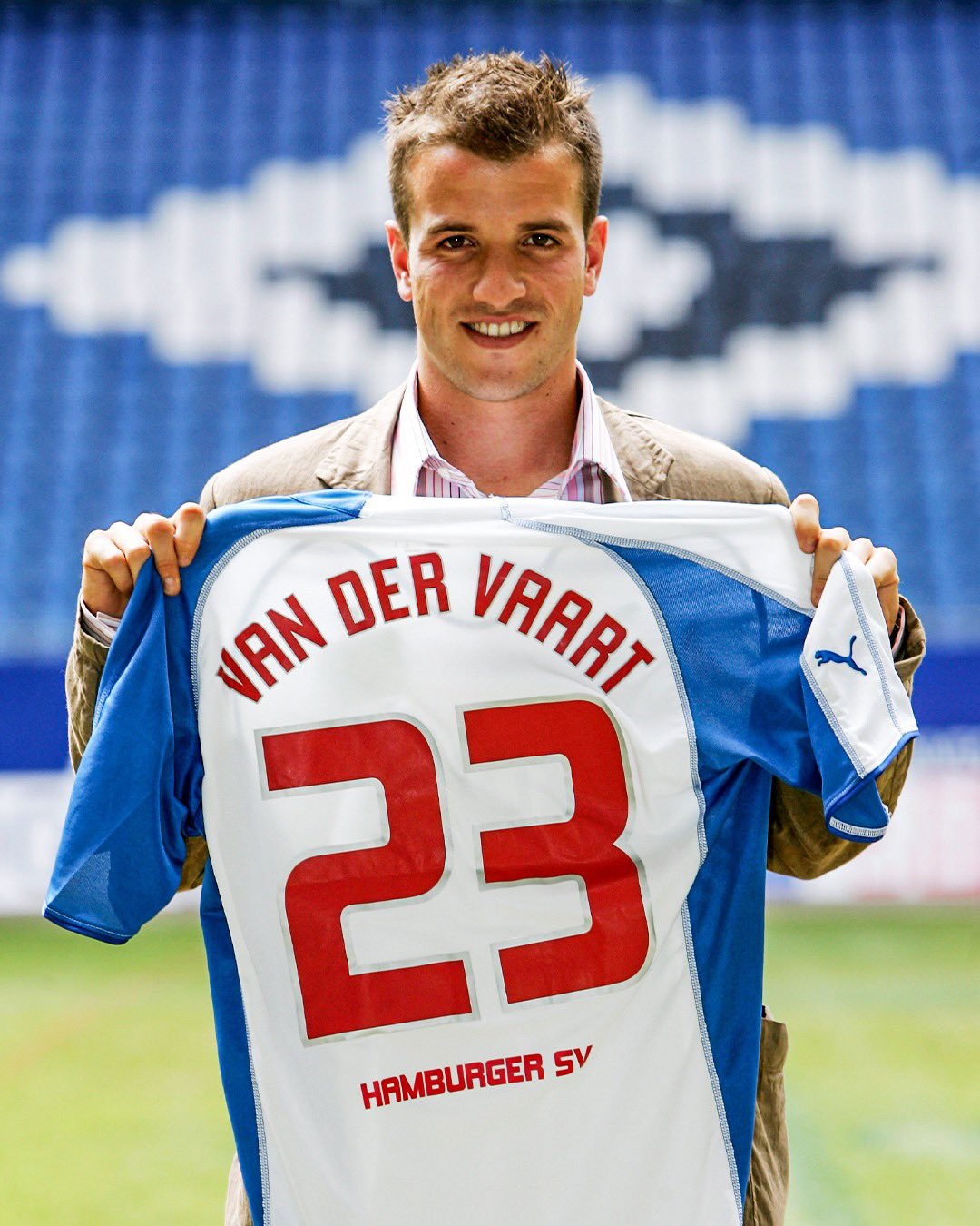 Rafael van der Vaart on Twitter: "#OnthisDay in 2005 I signed for @HSV, I  still hold all the memories made at this great club close to my heart. Hope  to see the