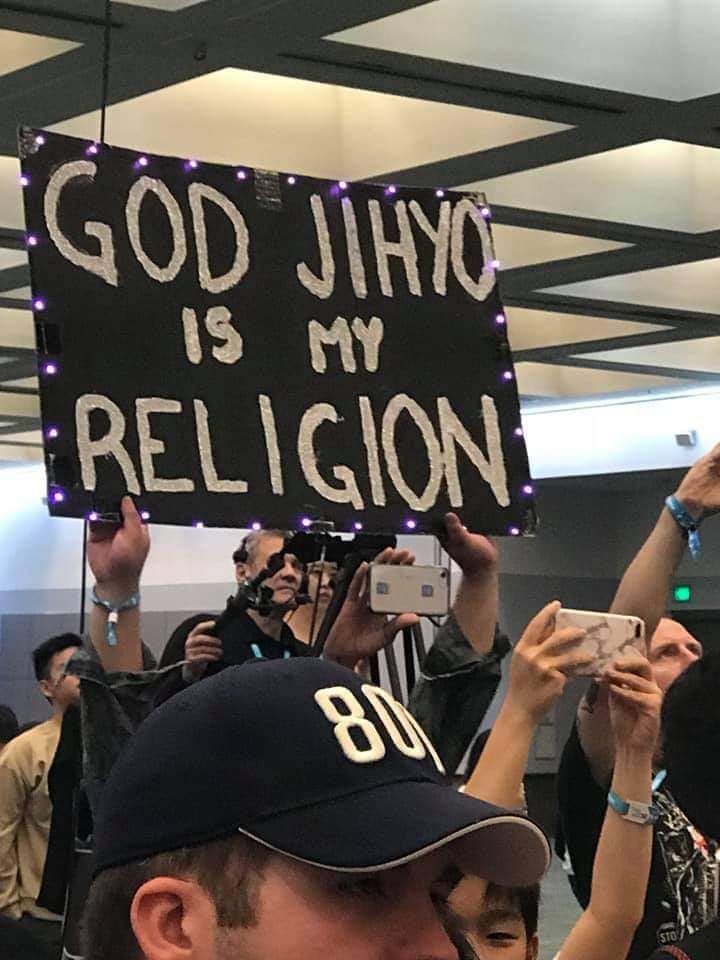 ururua_'s tweet photo. #JIHYO_PerformanceProject
#JIHYO https://t.co/36bu7CYdBD