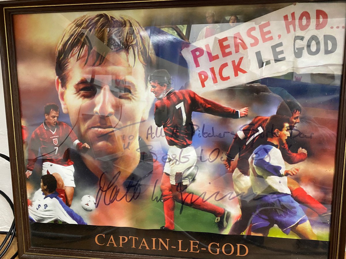 YorkeySaint's tweet photo. @mattletiss7 Slightly overdue ….. thanks for the birthday wishes 3/5/21 from Avery Clan. Brilliant 🤩 You’ve got your final goal memento on office wall. I’ve attached mine👍 https://t.co/EUtkYSrrv0