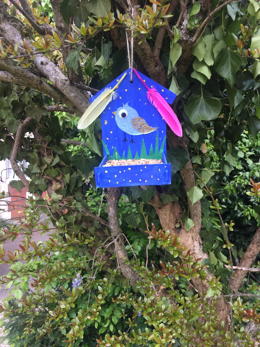 GreenwichHT's tweet photo. 🐦🌸🌳🦔Only a few days left to book your tickets for our Charlton House Explorers workshop on Wednesday 2nd June! Come and make your very own bird feeder and learn more about all the creatures we have in our collection and gardens. 🐦🌸🌳🦔
https://t.co/rE23ffTG3p https://t.co/Fa4pYF3BcE