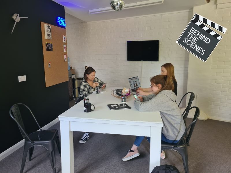 dctr_marketing's tweet photo. Yesterday some of the team had a creative afternoon learning all about TikTok - our official 'trainer' was only 16 but did a smashing job running the training session.

#training #propertymarketing #creative #tiktoktips #skills #property #studiolife #DCTR https://t.co/u5Tw3pMnDY