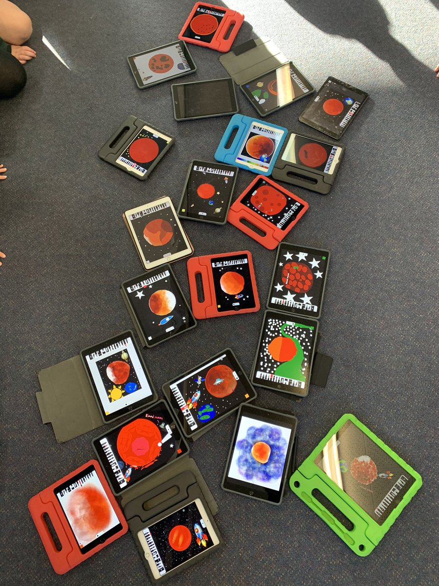 Koru6_2022's tweet photo. Today we activated our curious and creative muscles as we sketched the amazing Super Blood Moon.  #bromleyschoolnz https://t.co/k4Qcb6XEcW