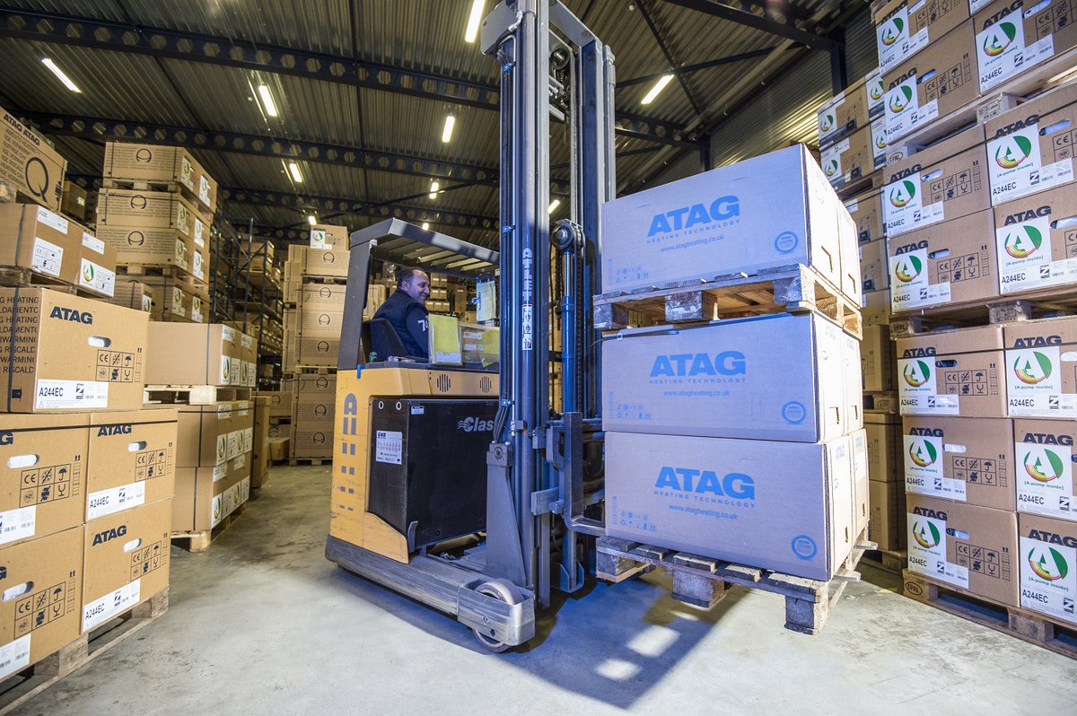 Ben jij de collega die we zoeken om ons team in het Magazijn te ondersteunen? Bekijk direct de vacature: atagverwarming.nl/over-atag/vaca…