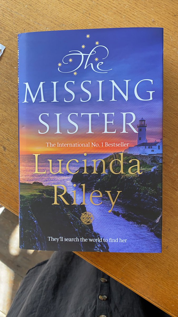 LOOK what the postman just delivered!!!!!!!! 🙌💛 @lucindariley @panmacmillan #TheMissingSister