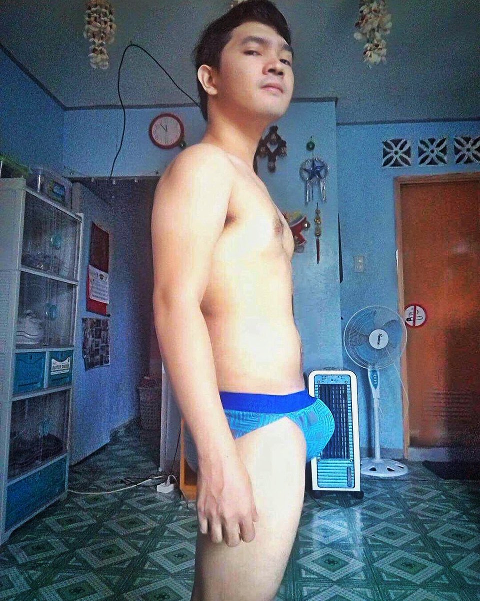pcx1602024's tweet photo. Missinโ The Beach
#summervibes #summeroutfit #summerseason #summer2021 #missingbeach https://t.co/pcB9dIDI77