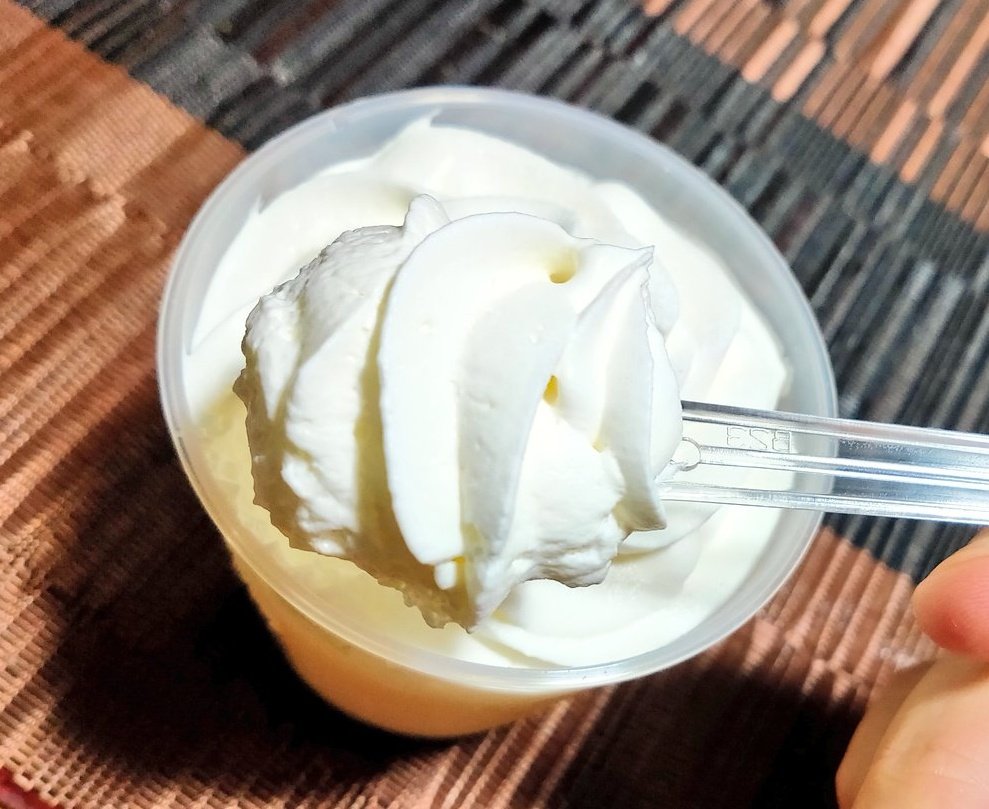 作者自ら飯テロ食らって、作者自ら原作再現!!

3件のミーティングを終えた脳に優しい糖分が染み渡る😂
全然2個食いいけるやつ!!(太るけど) 