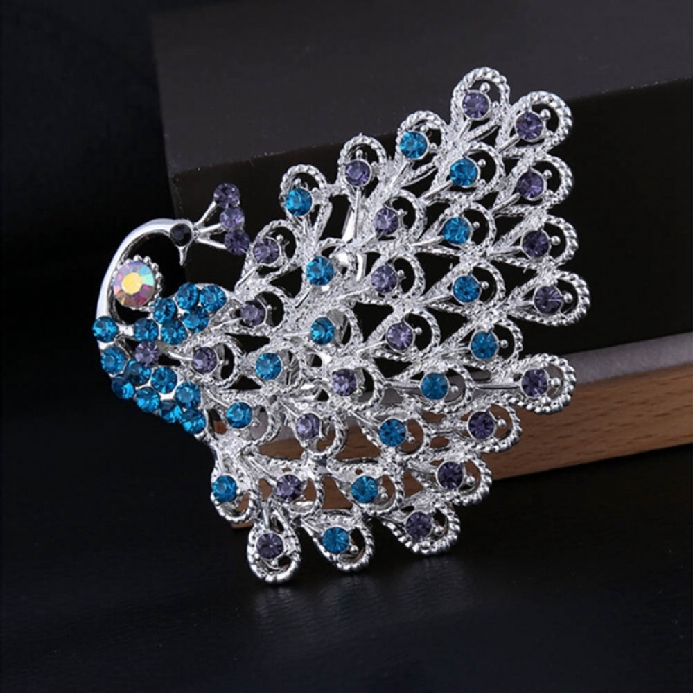 Peacock Shaped Brooch
Price: $16.95
Premium Jewelry & Watches Store of the US is now offering FREE Shipping Worldwide
Buy one here ——> https://t.co/AwGLxthQ4u
#jewels #style #fashionblog #necklace #earrings #jewelery #fashionjewelry #trendy #crystal #gem https://t.co/Pkmne4ILne
