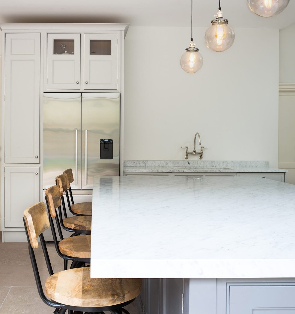 Gorgeous Carerra marble has been used in our clients new kitchen. design@hughesdevelopments.co.uk 0208 605 2266 07711958543 hughesdevelopments.co.uk #londonhome #londonproperty #londonpropertydevelopment #londonproperties #kitchen #kitchendecor #kitchendesign #londonarchitect