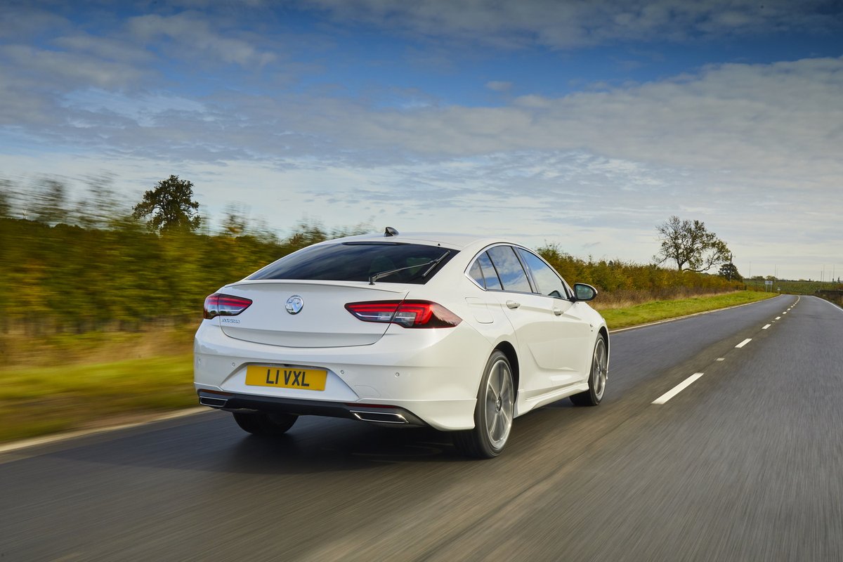 MttRbnsn's tweet photo. 2021 car No.16 review: @VauxhallPR #Insignia #SRi #VXLine #Nav 2.0 200 #9AT. Three-word review: Quietly accomplished operator. Full review: https://t.co/lXGZUYRdSa.

@_car_enthusiast https://t.co/IMbN5Z5sQN