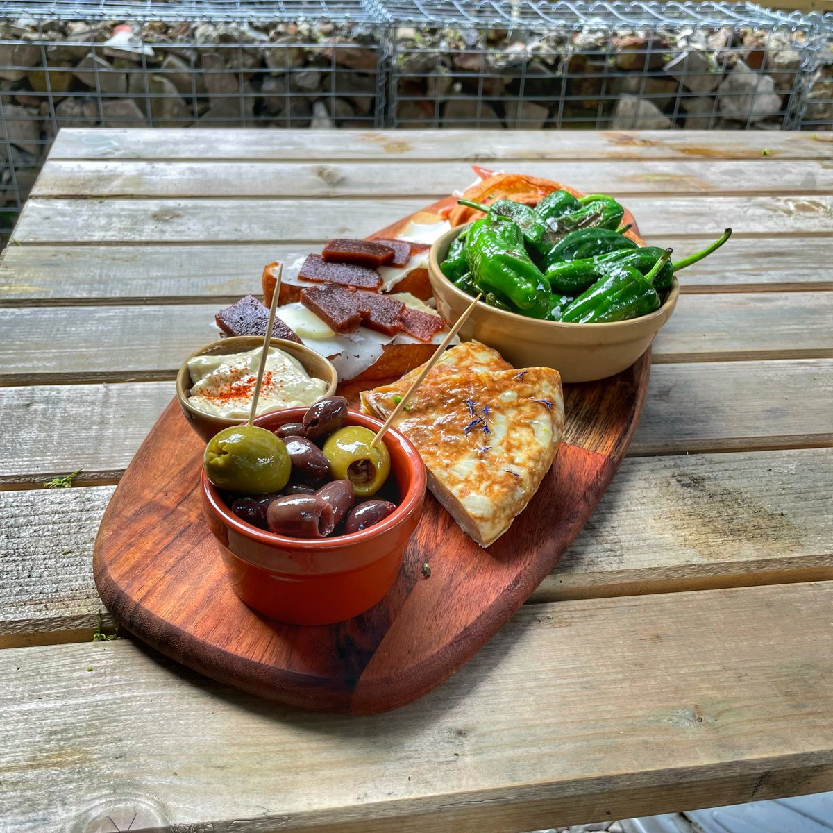 Subplot 57 tweet media